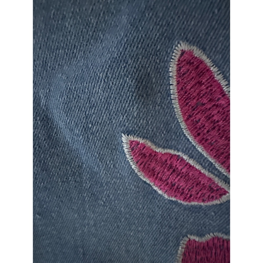 Celebrity Ace Girls 90s Straight Leg Jeans Light NWT Floral Embroidered Size 14 - Picture 10 of 10